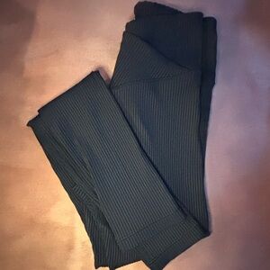 Aeropostale Black Ribbed Pants